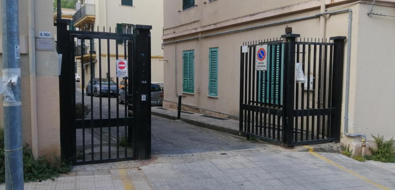 Casa Vacanza San Crispino, Boccetta. Messina Exterior foto